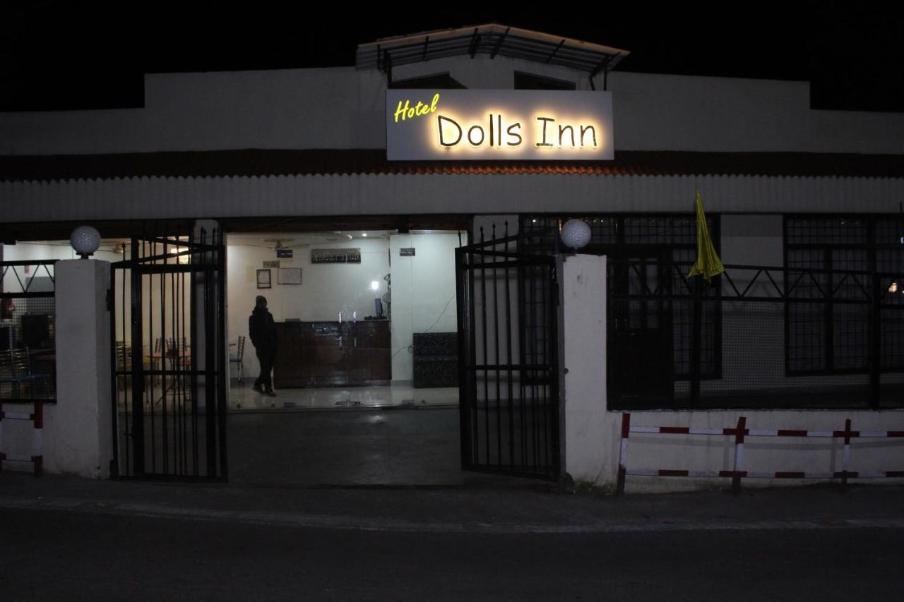 Hotel Dolls Inn ไนนิตาล ภายนอก รูปภาพ